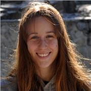 Profesora de hojas de cálculo imparte clases particulares para estudiantes y profesionales